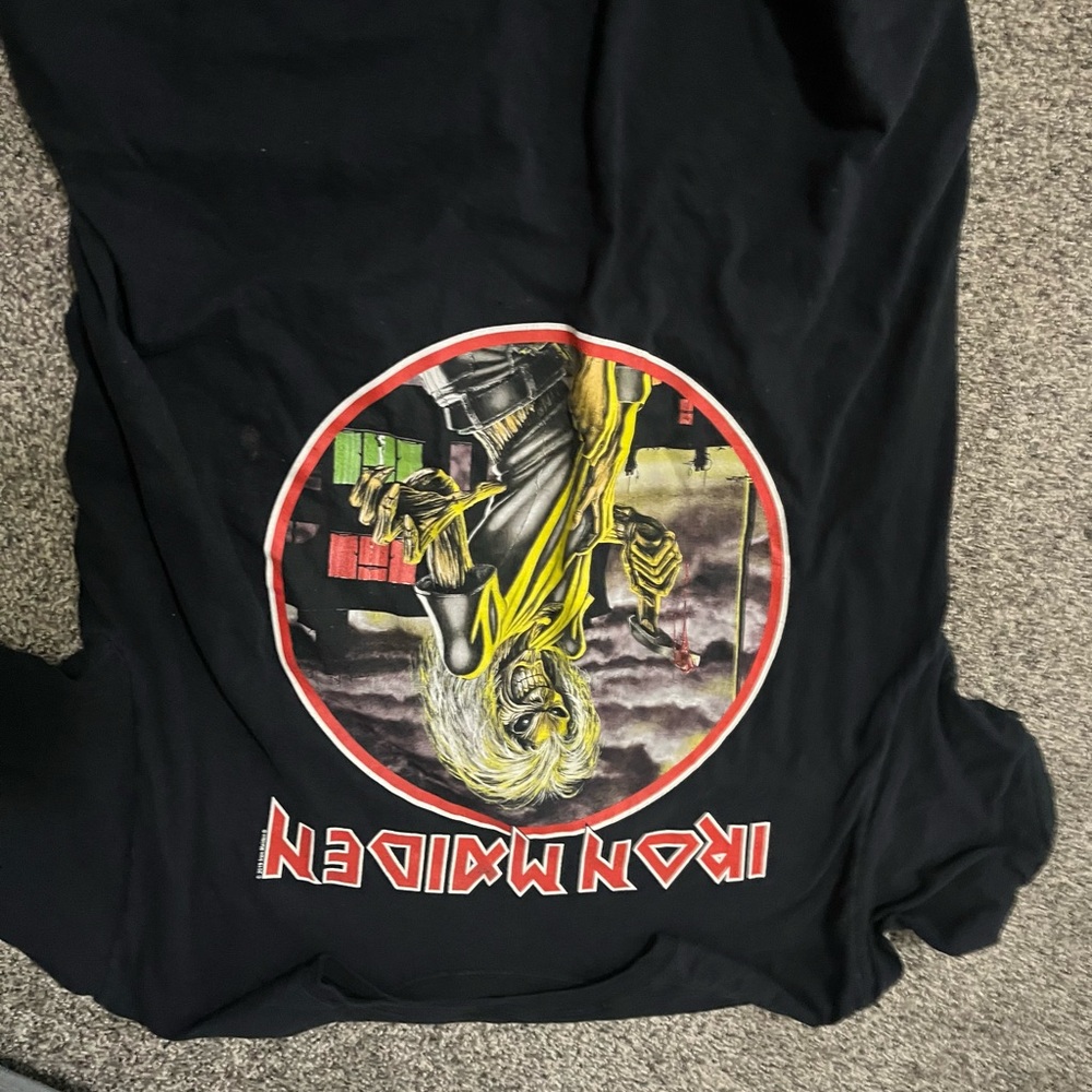 Gildan Black Graphic T-Shirt